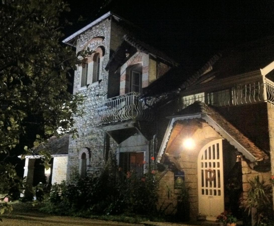 Chambres d'hôtes Le Relais de la Perle Le Vernois Exterior foto