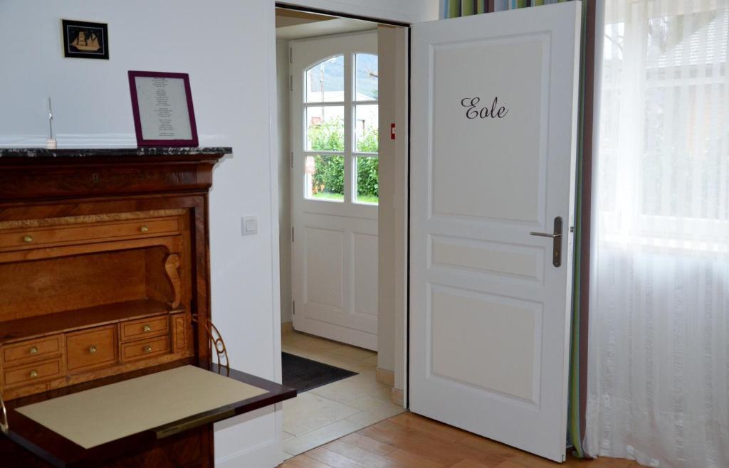 Chambres d'hôtes Le Relais de la Perle Le Vernois Exterior foto