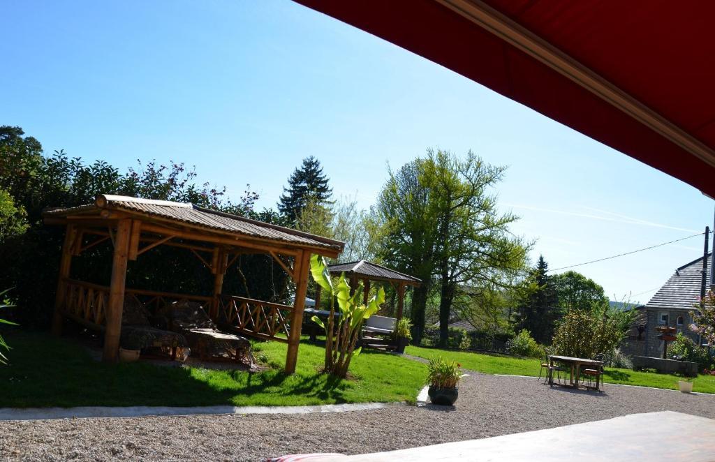 Chambres d'hôtes Le Relais de la Perle Le Vernois Exterior foto